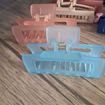 کلیپس شیشه ای