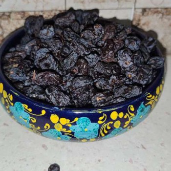 مویز شاهانی درشت وبدون هسته ( یک کیلویی)