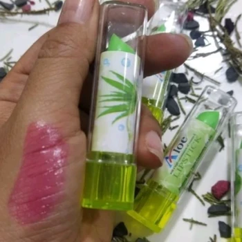 روژلب گیاهی24 ساعته رژ مخملی رژ مکه ای آلورا