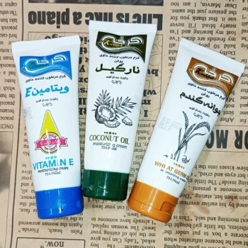 کرم فارماسی ضدآفتاب کرمپودر farmasi cc spf25 اصل