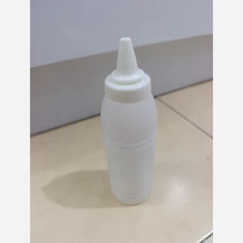 بطری پلاستیکی 