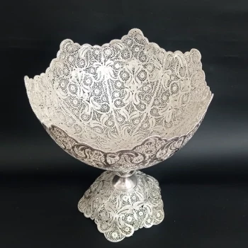 کاسه ملیله مسی پایه دار سایز 4  آبکاری نقره ساخت زنجان با کیفیت عالی 