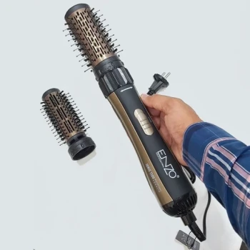 سشوار برس دار چرخشی انزو پروفشنال EN-745
دارای دو سری چرخشی ریز و درشت 
مخصوص موهای کوتاه و بلند مردانه و بانوان

