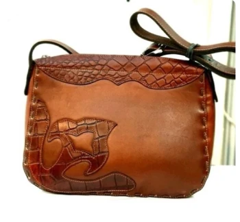 کیف دوشی زنانه چرم طبیعی  گاوی اصل