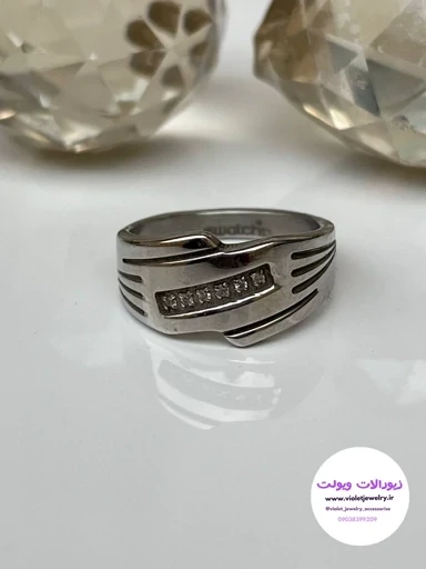 حلقه استیل زنانه  اسپرت نگبن دار برند سواچ کد 3050