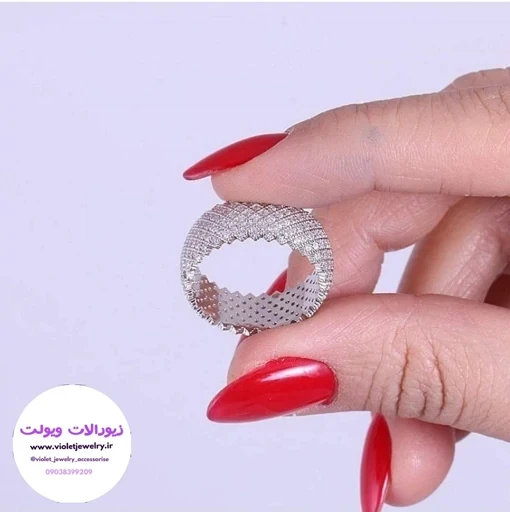 انگشتر نقره زنانه ایتالیایی نگبن مخراج کاری وزن 5.5 کد 0417