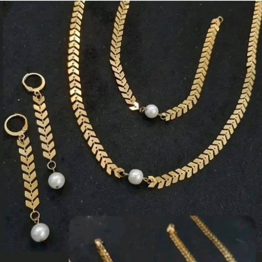 ست گردنبند دستبند گوشواره استیل زنانه طرح گندمی یا تیغ ماهی (ویولت گالری) کد 1940