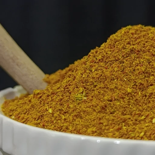 ادویه مرغ مخصوص درجه یک 200 گرمی ترنج
