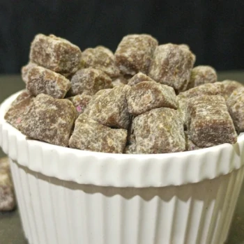 حبه خرما با طعم گل محمدی 200 گرمی ترنج 
